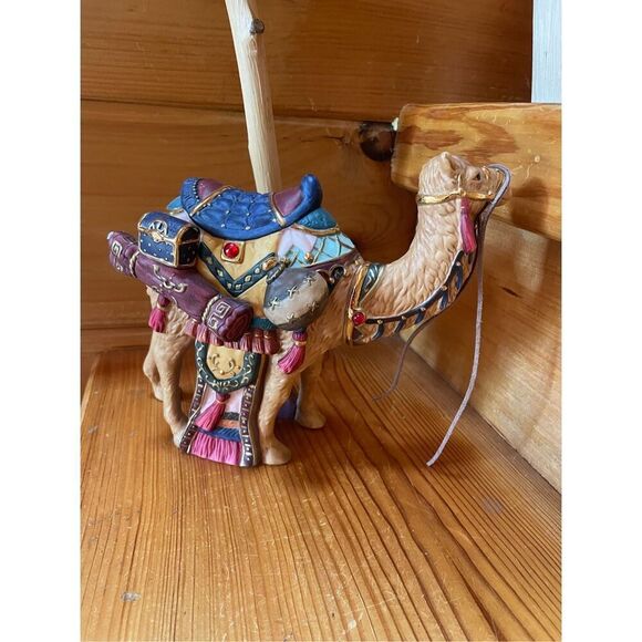 Kirkland Signature Nativity Replacement Standing Camel - Picture 3 of 6